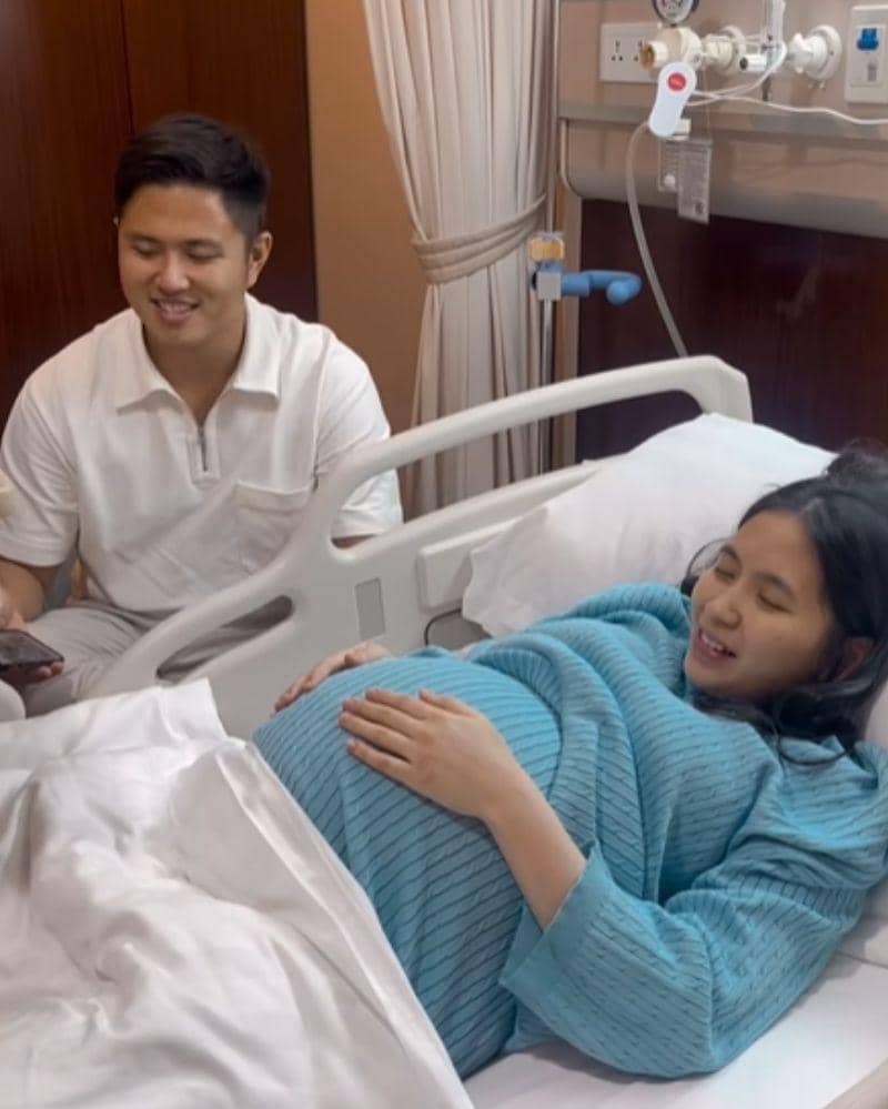 Instagram.com/zhrtiaraashilla